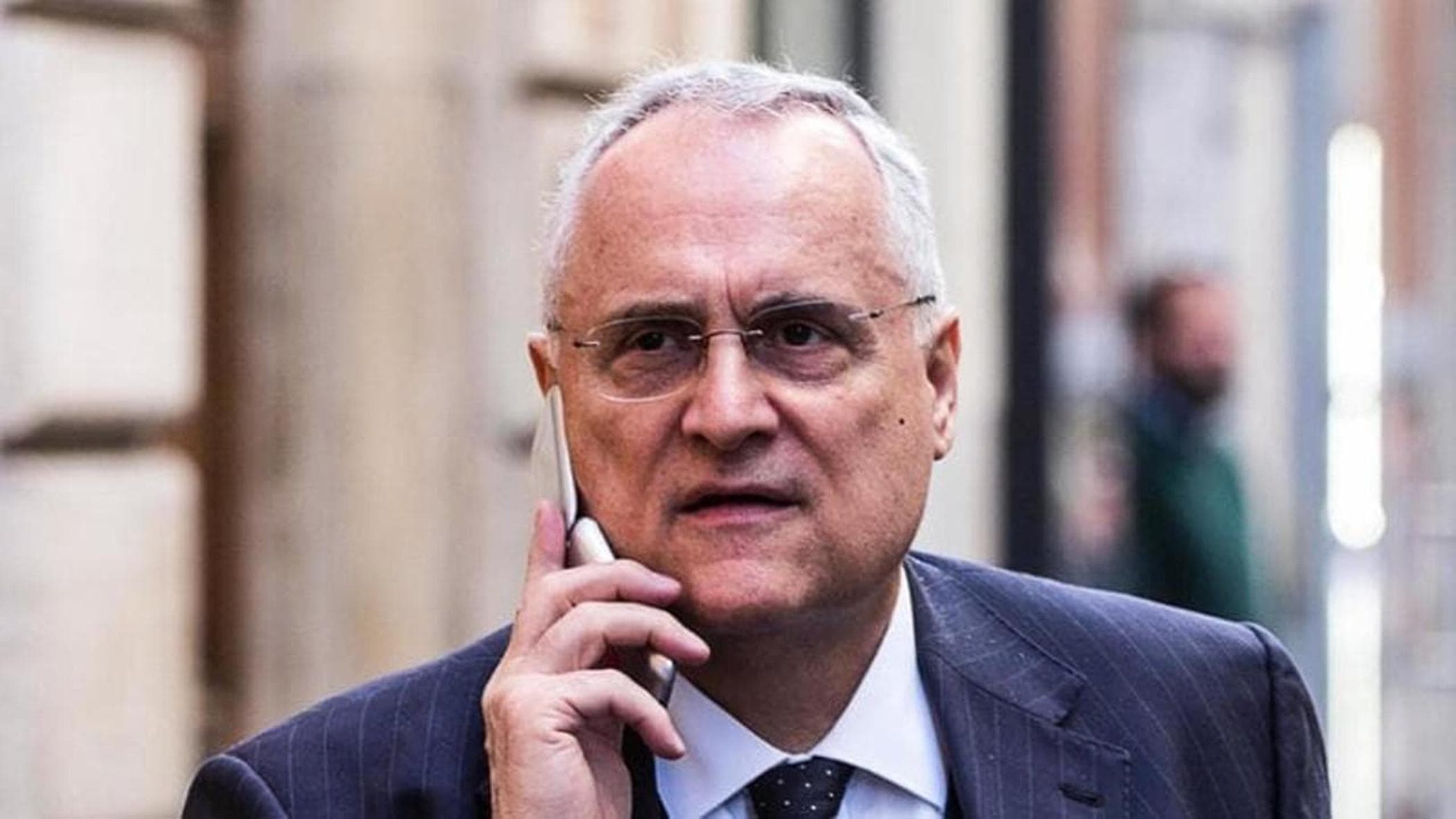 Reggina partisinde faşist slogan Lotito: “İnan, itaat et, savaş” – Futbol