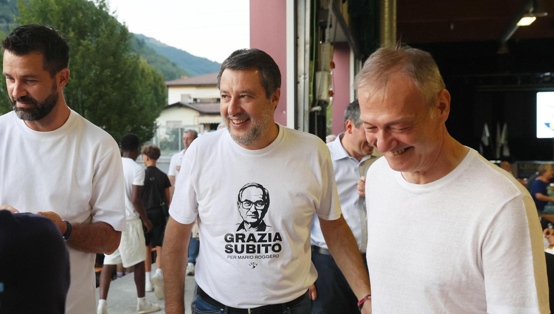 salvini in tilt e il metodo roggero cos236 la destra ignora leggi e sentenze da Repubblica.it salvini in tilt e il metodo roggero cos236 la destra ignora leggi e sentenze
