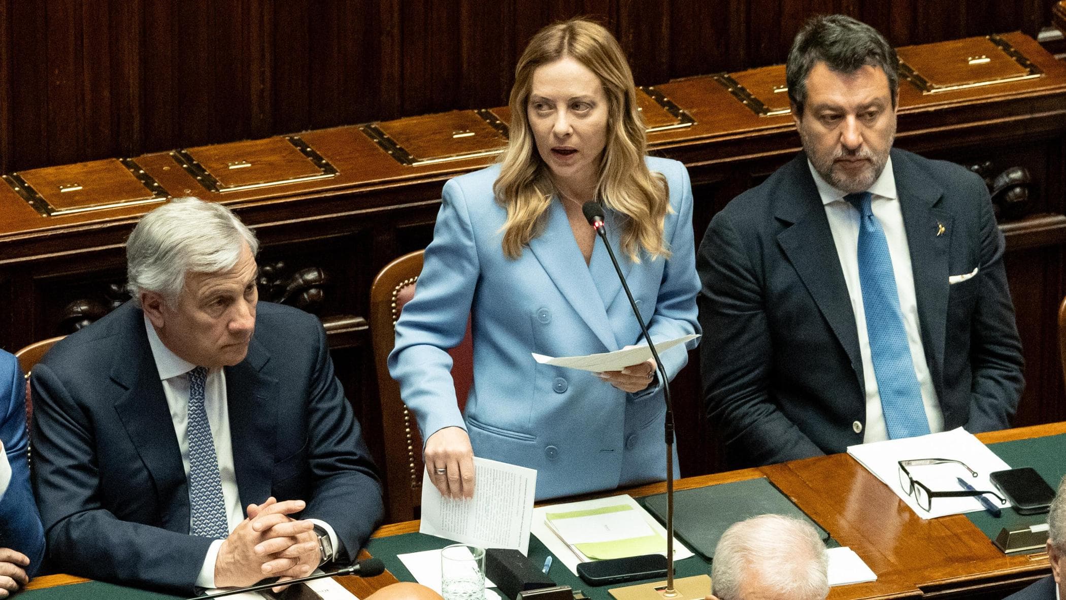 Il governo approva la “norma anti maranza”: minori imputabili da 14 anni. Le opposizioni: “Vergogna”