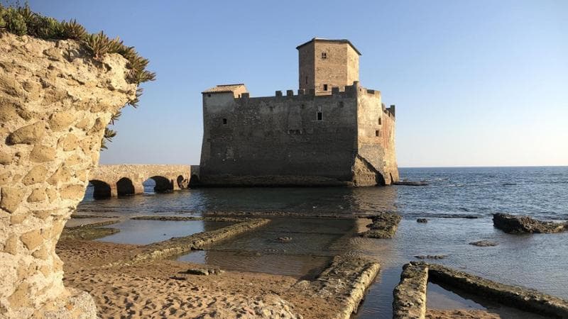 Castello di Torre Astura, Nettuno (RM)