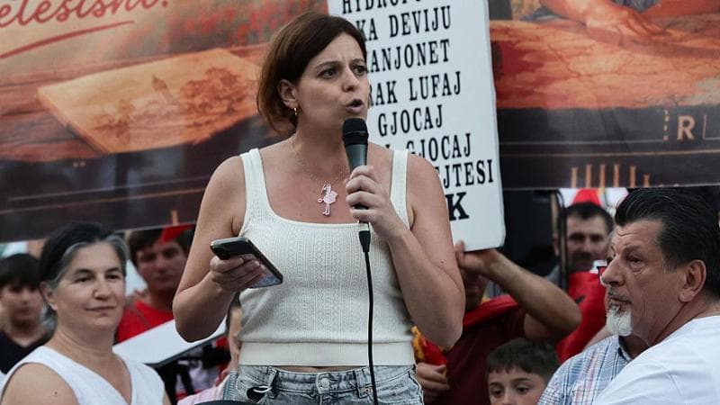 Se la cronaca spiazza la politica. Salis, non all’altezza dell’oltraggio