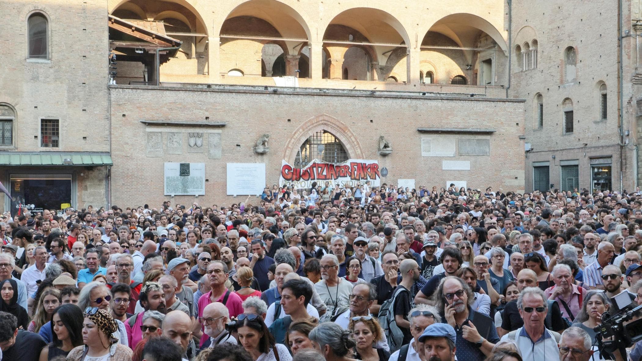 l8217insostenibile rumore della faziosit224 da Repubblica.it l8217insostenibile rumore della faziosit224