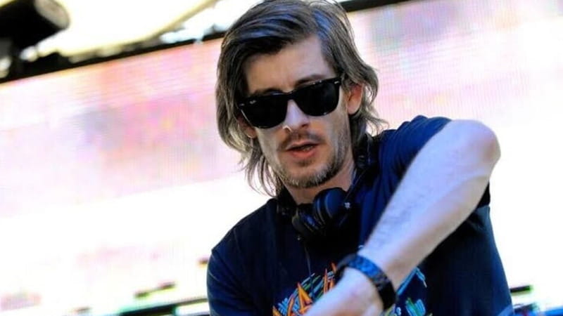 Dj Kavinsky, morto a 51 anni l’artista icona della scena elettronica francese