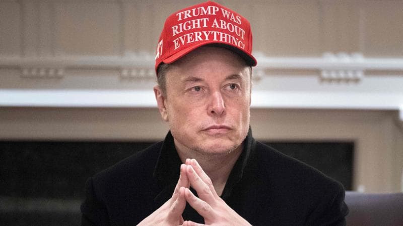 Anteprima: Musk torna in campo per le midterm: nuovo sostegno a Trump, crollato nei sondaggi
