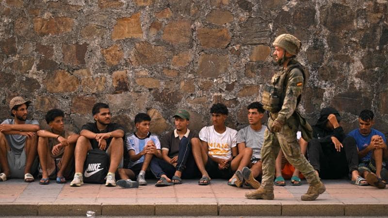 Ceuta, 1 agosto: alcuni migranti rimasti nell'exclave spagnola