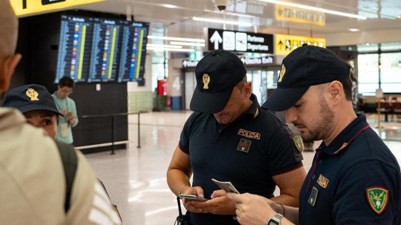 Anteprima: Attese e controlli multipli per chi arriva dalla Spagna: “Così si rischia la paralisi”