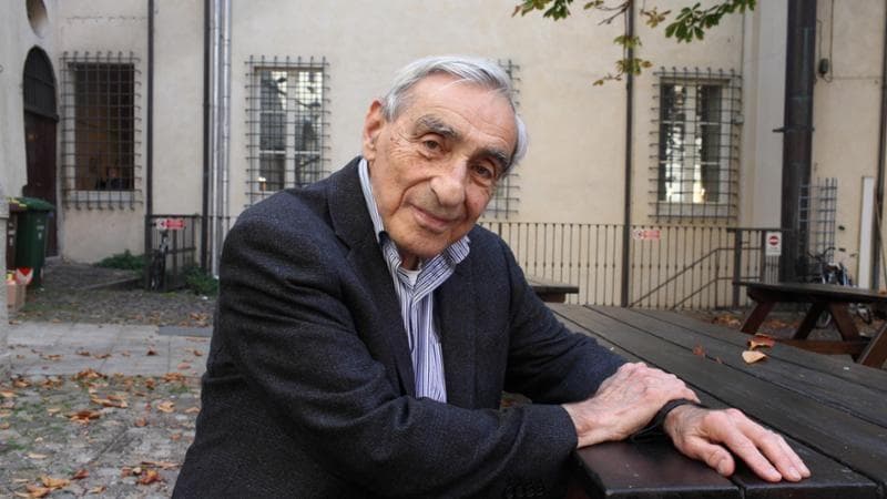 Copertina: Walzer: “L’abbandono delle politiche bipartisan minaccia la democrazia”