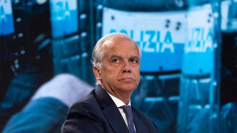 Copertina: Riconoscimento facciale, c’è l’ok dopo il braccio di ferro FdI-FI