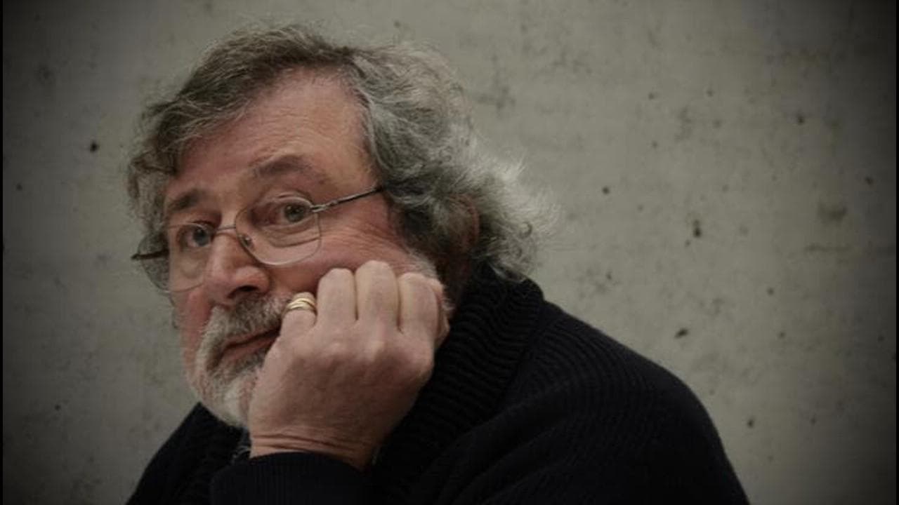 Da “La locomotiva” a “Via Paolo Fabbri 43”, i testi di Guccini che hanno incantato generazioni