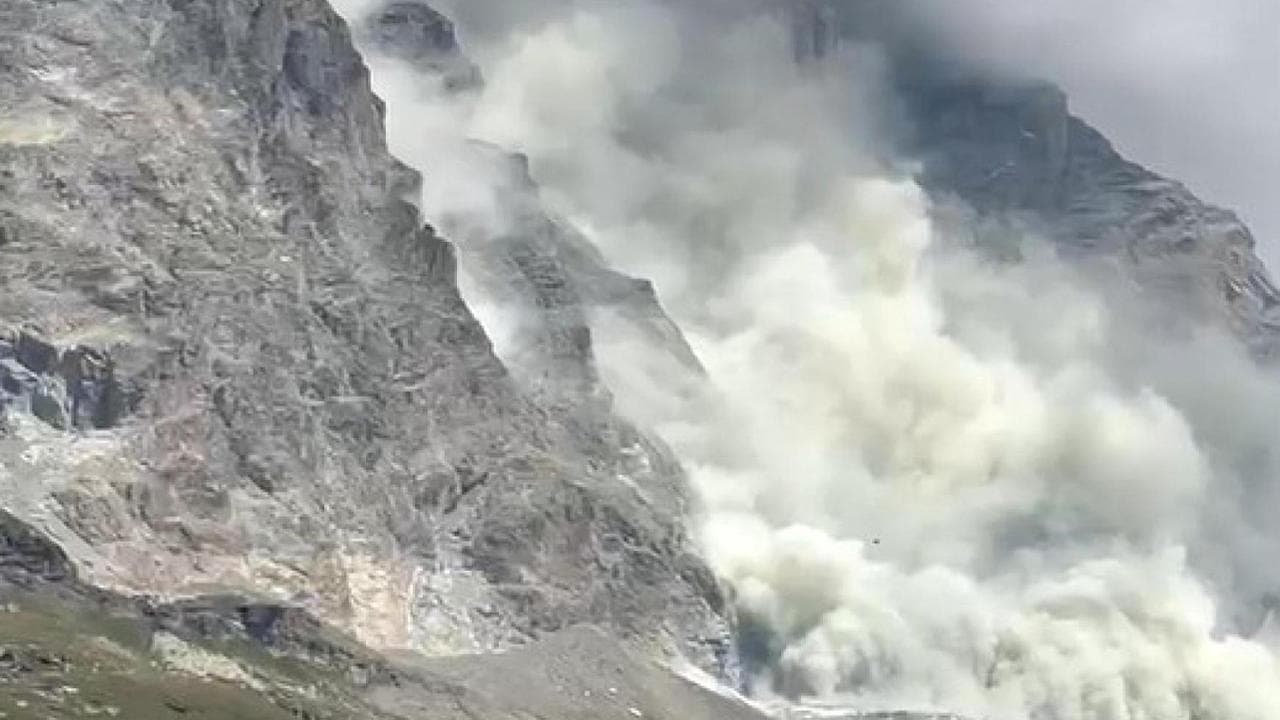 La frana a 3900 metri sulla parete sud del Cervino
