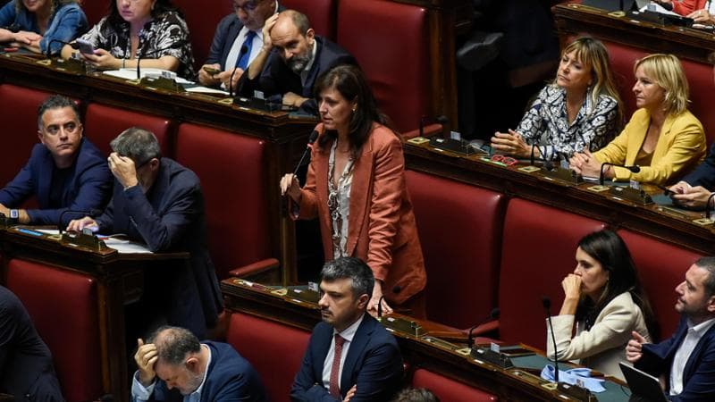 Melonellum, parità è finta: capilista blindati possono essere quasi tutti uomini. Pd: una farsa