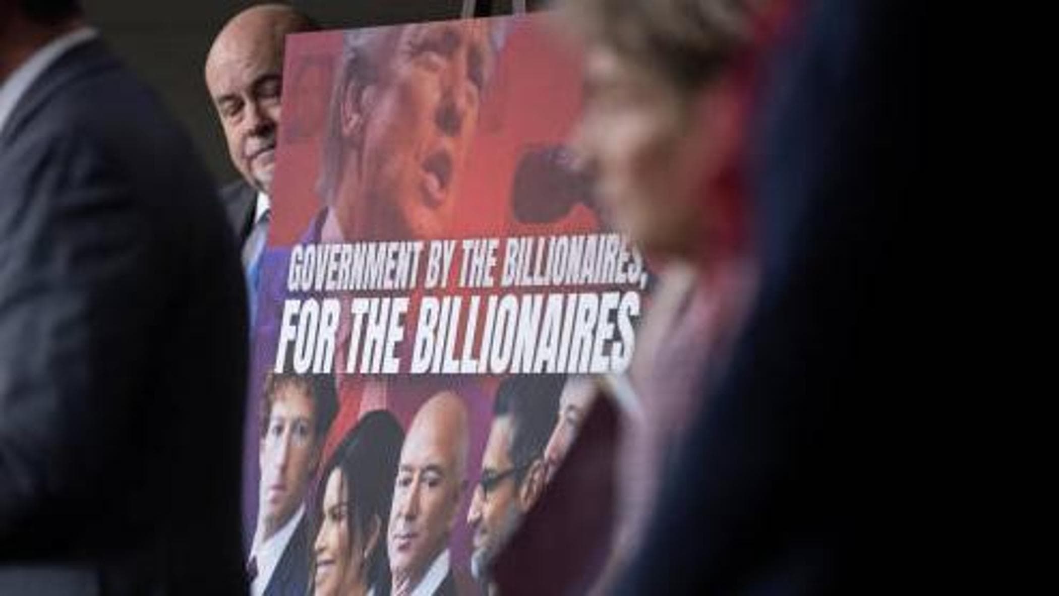 Forbes Le Cercle Rapproché de Trump Dépasse 7,5 Milliards de Dollars, Le Cabinet Le Plus Riche de L'histoire Américaine