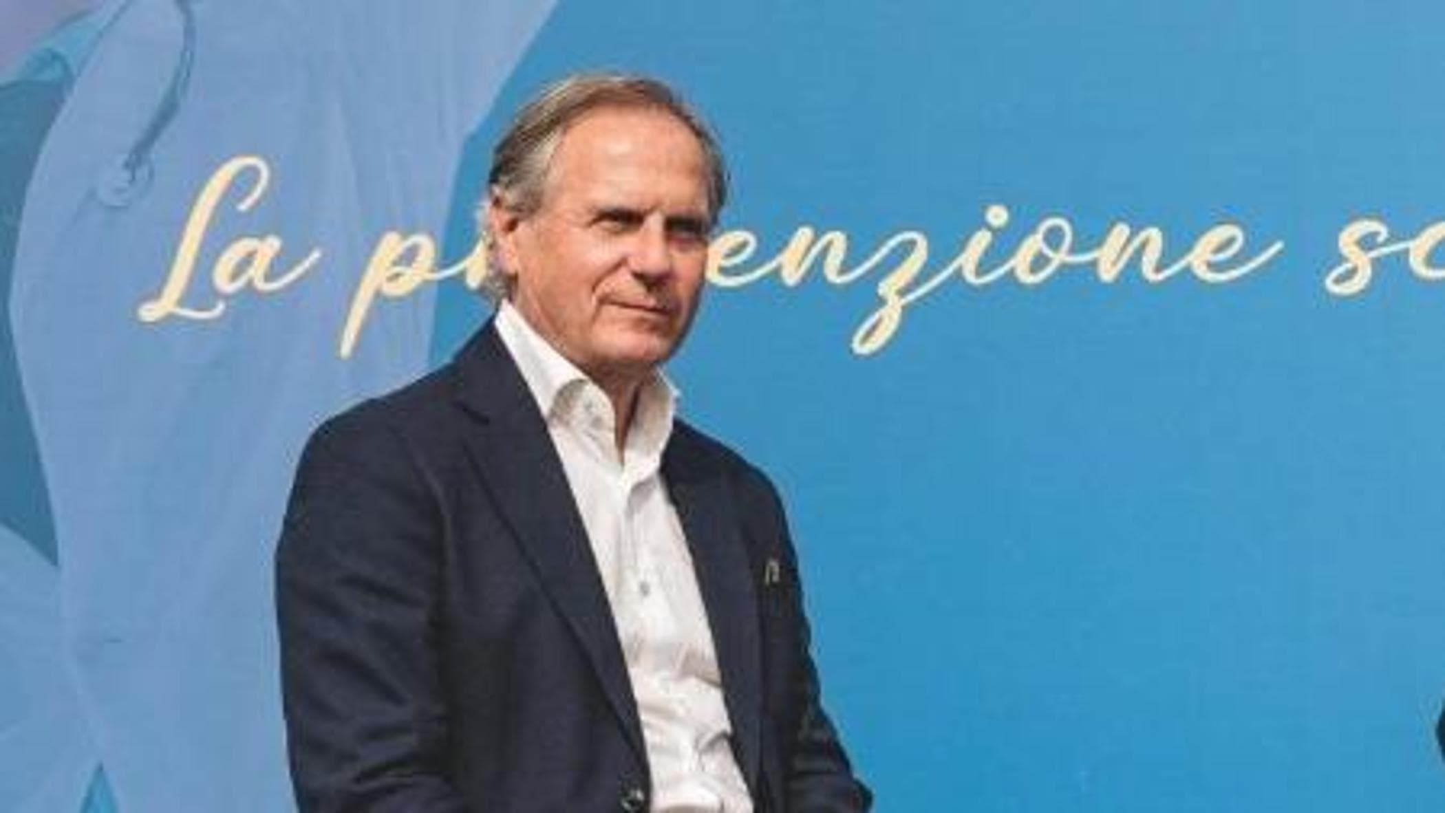 L’esperto: “Ecco perché Sinner si è infortunato. Alcaraz? Sta affrontando un momento delicato”