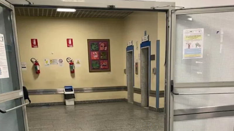 Anteprima: Chieti, aggrediscono il figlio, il padre lo difende e viene preso a pugni: è gravissimo