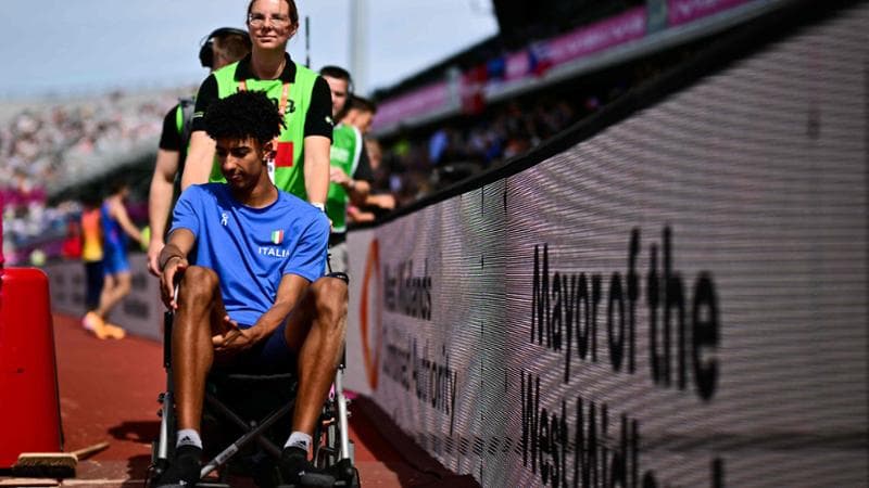 Mattia Furlani dopo l'infortunio
