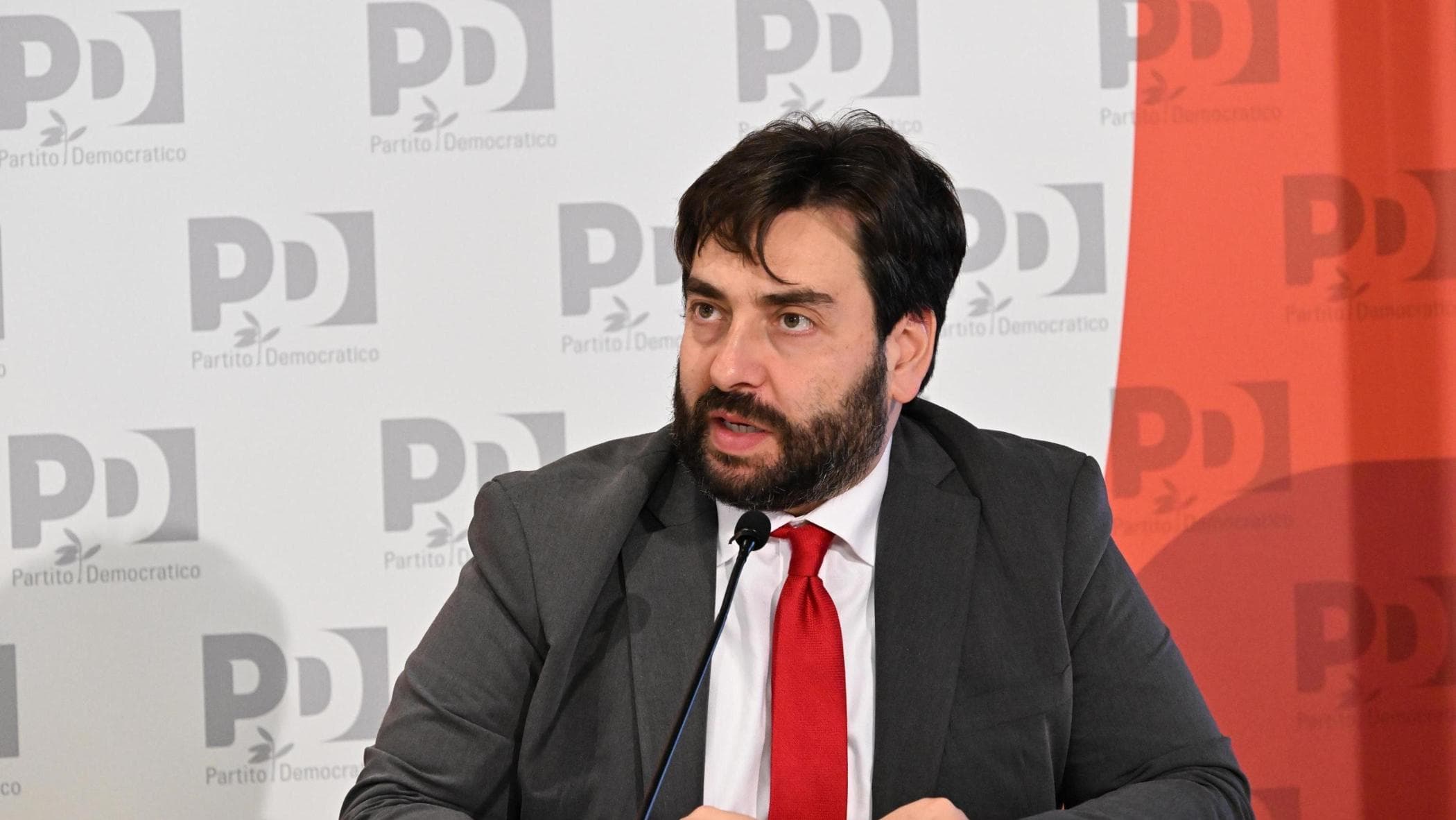 il pd rivuole l8217unit224 200 ora che torni a casa trattativa con romeo da Repubblica.it il pd rivuole l8217unit224 200 ora che torni a casa trattativa con romeo