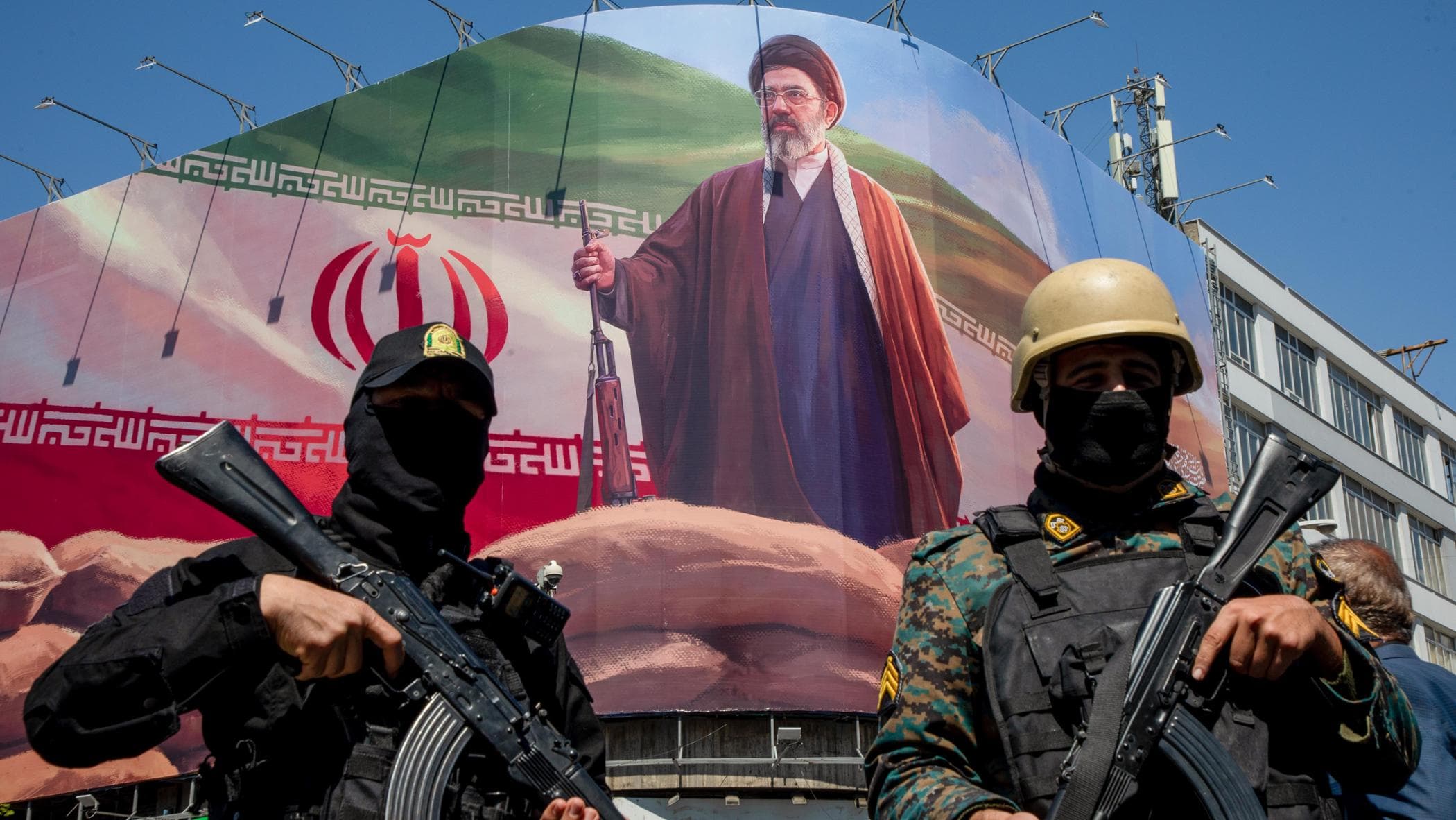 Photo: zazoom.it Iran Military Shake-up: Khamenei Appoints New Security Chief