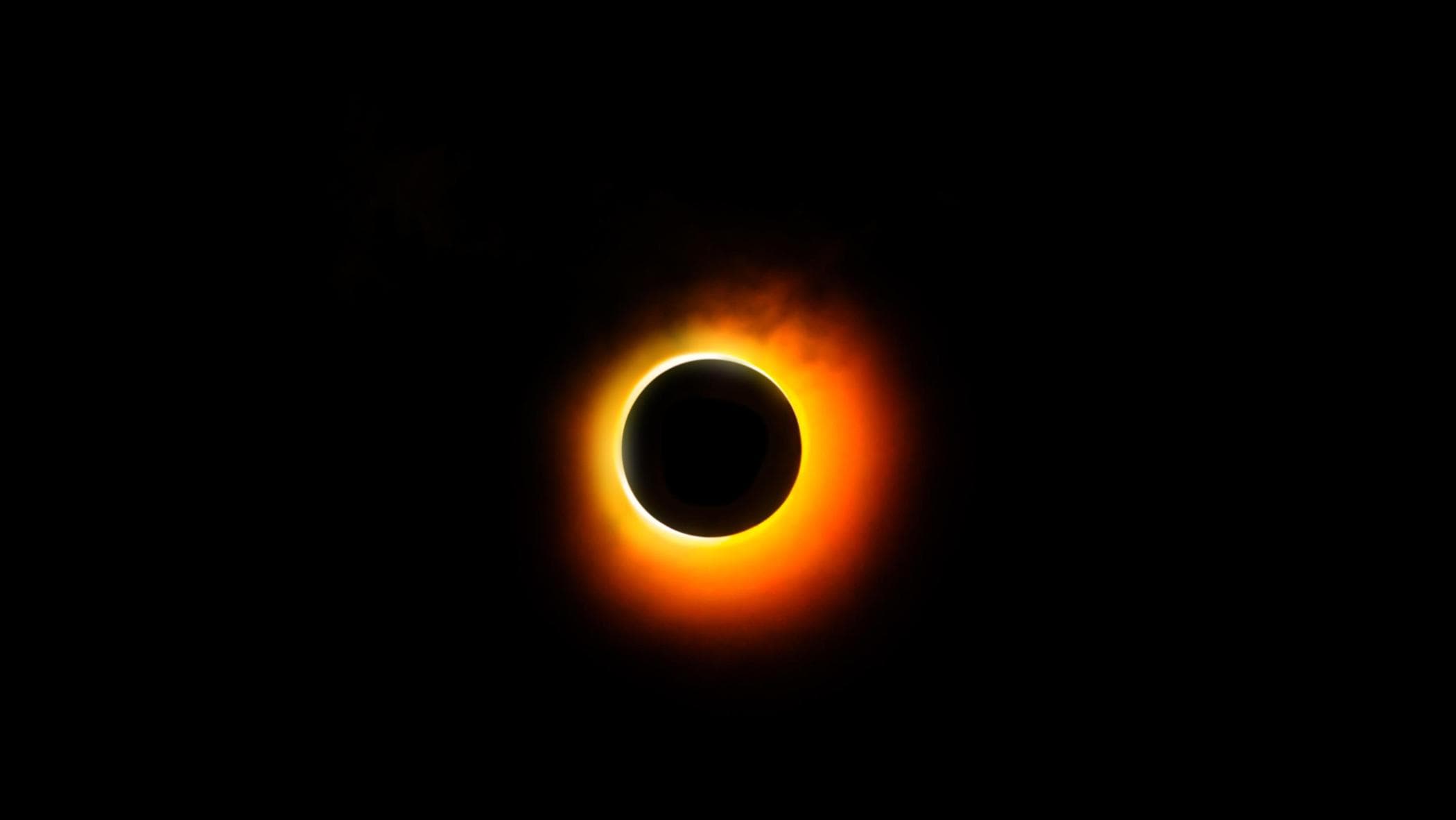 Eclissi del 12 agosto, come guardarla in sicurezza: il vademecum del ministero della Salute