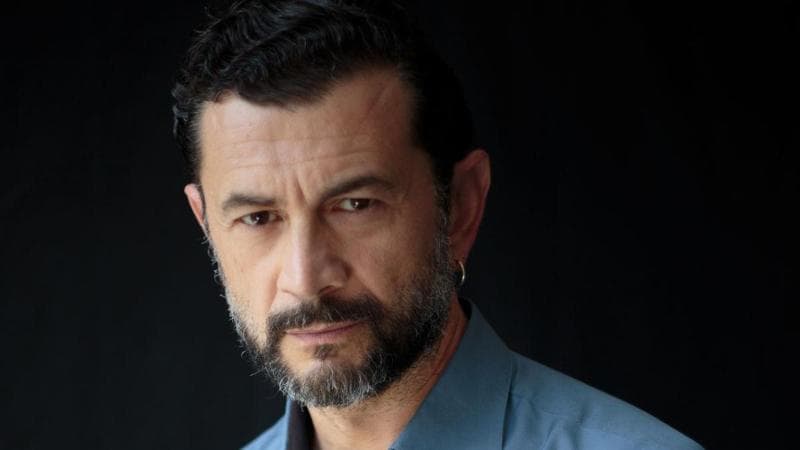 Vinicio Marchioni: “Ho curato il mio corpo malato anche con il teatro”