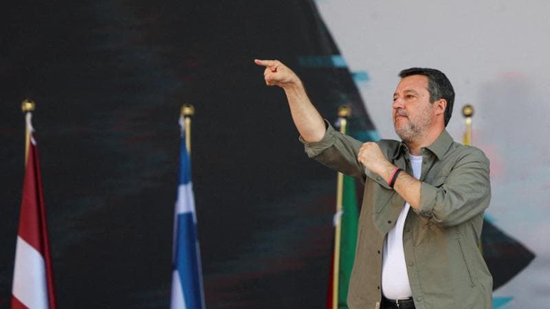 Anteprima: Lega, Salvini frena i ribelli del nord: no cambio statuto, non possiamo fare un…