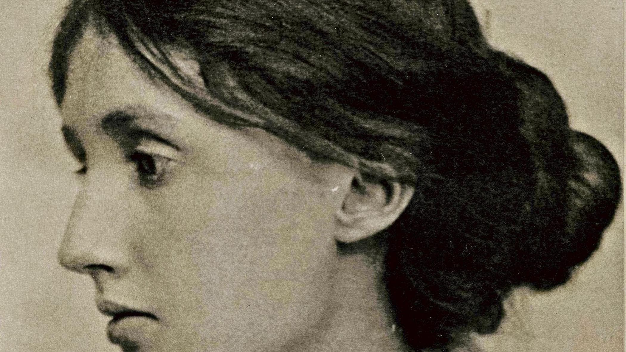 Virginia Woolf and the Porcelain Inkwell Discovery in 1904 - News Directory 3