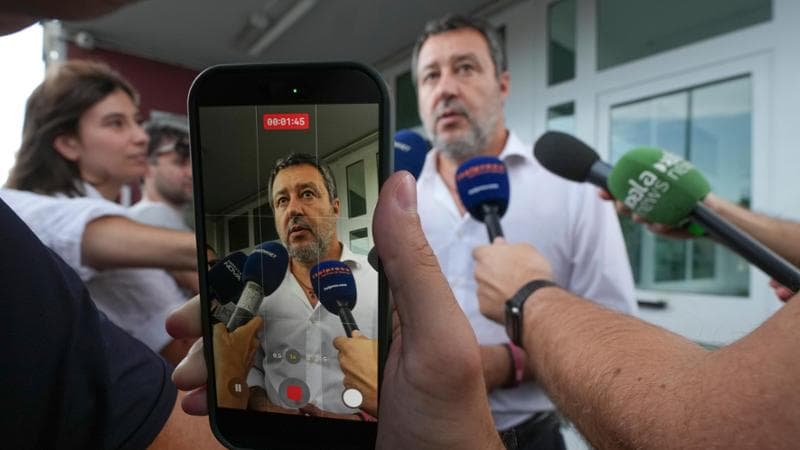 Anteprima: Salvini frena i leghisti ribelli: “No a congressi e nuovo statuto”