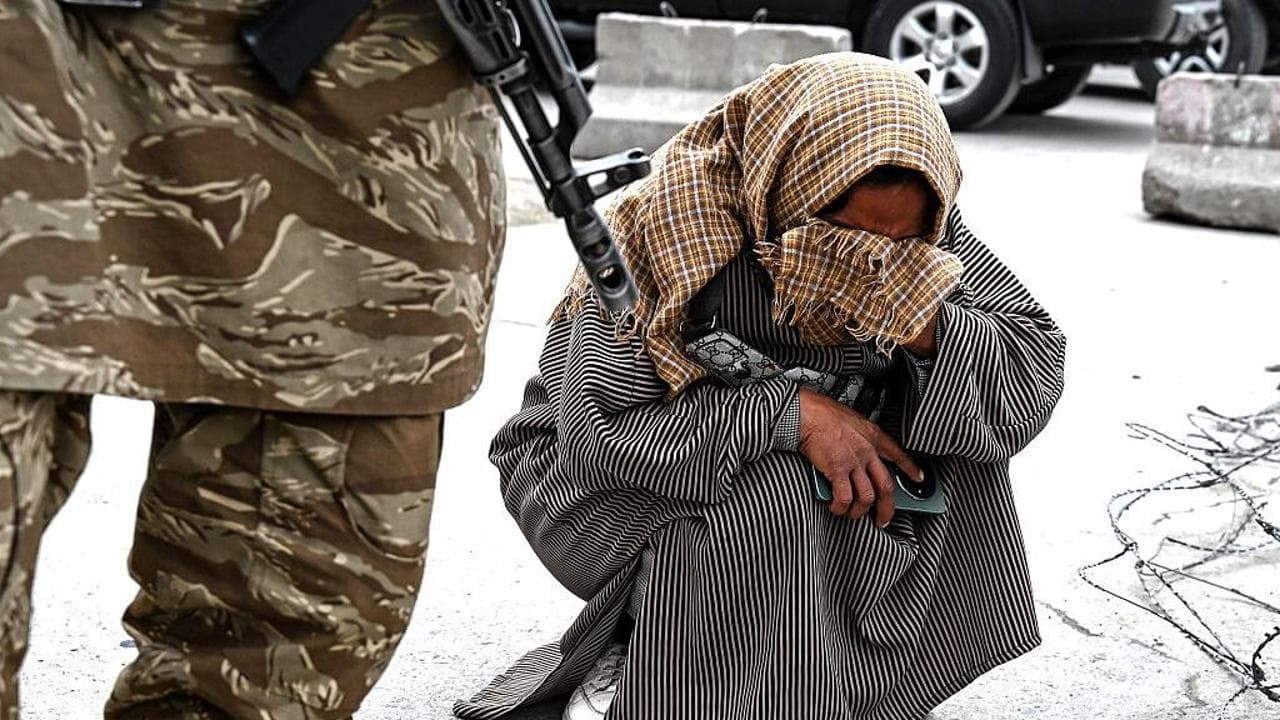 Kabul, cinque anni di talebani: “Donne cancellate, esecuzioni e povertà”