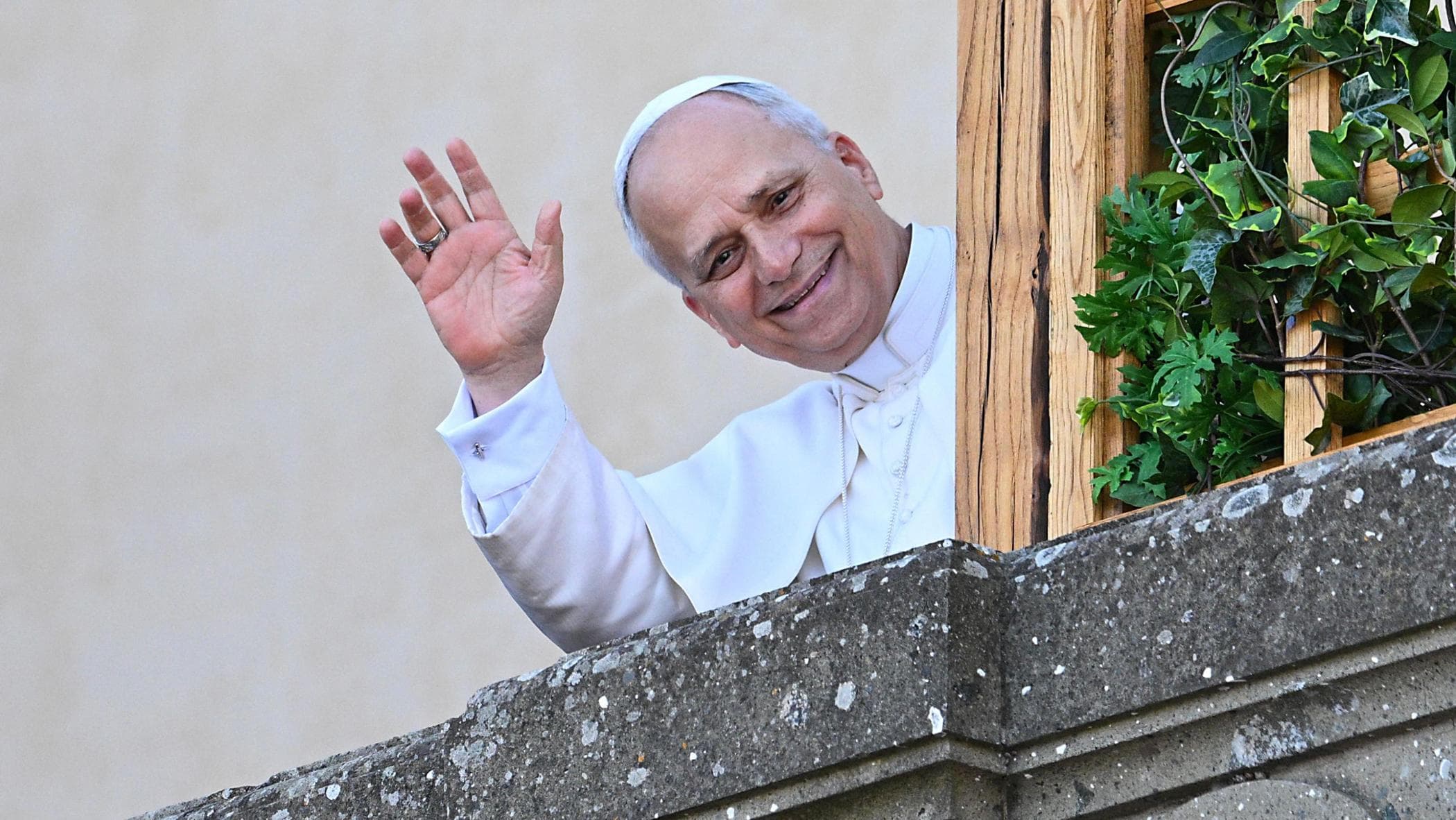 il papa a castel gandolfo la mia preghiera per ucraina russia terra santa e colombia da Repubblica.it il papa a castel gandolfo la mia preghiera per ucraina russia terra santa e colombia