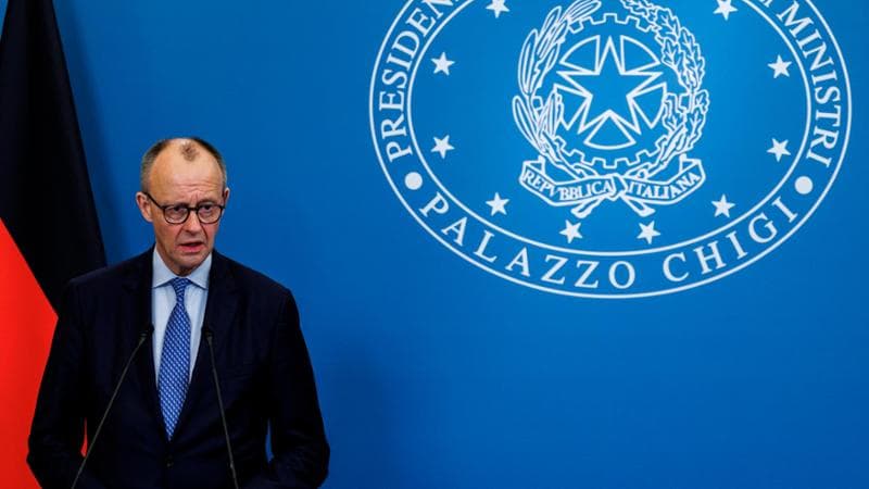 Anteprima: Insulti a Merz, Germania divisa: “Pene troppo severe agli hater”