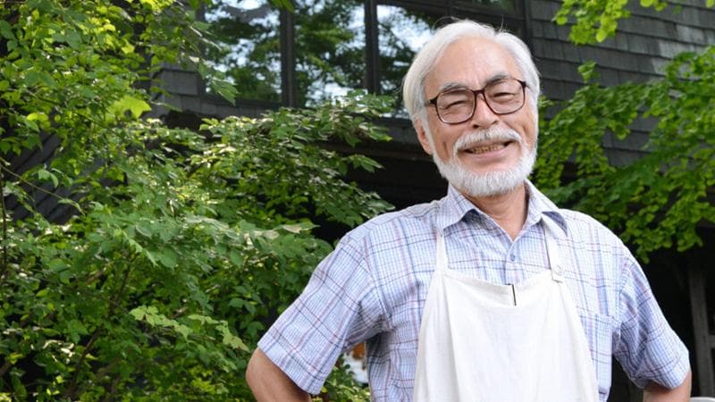 Hayao Miyazaki davanti al suo studio a Tokyo nel 2013. Il regista, animatore e fumettista premio Oscar è nato il 5 gennaio 1941. Kyodo News Stills via Getty Images