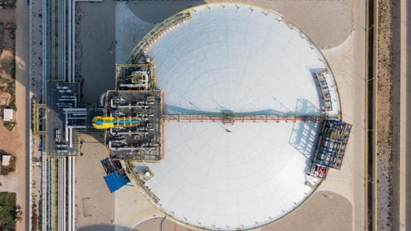 Europa a corto di gas, servono 140 carichi di Gnl al mese