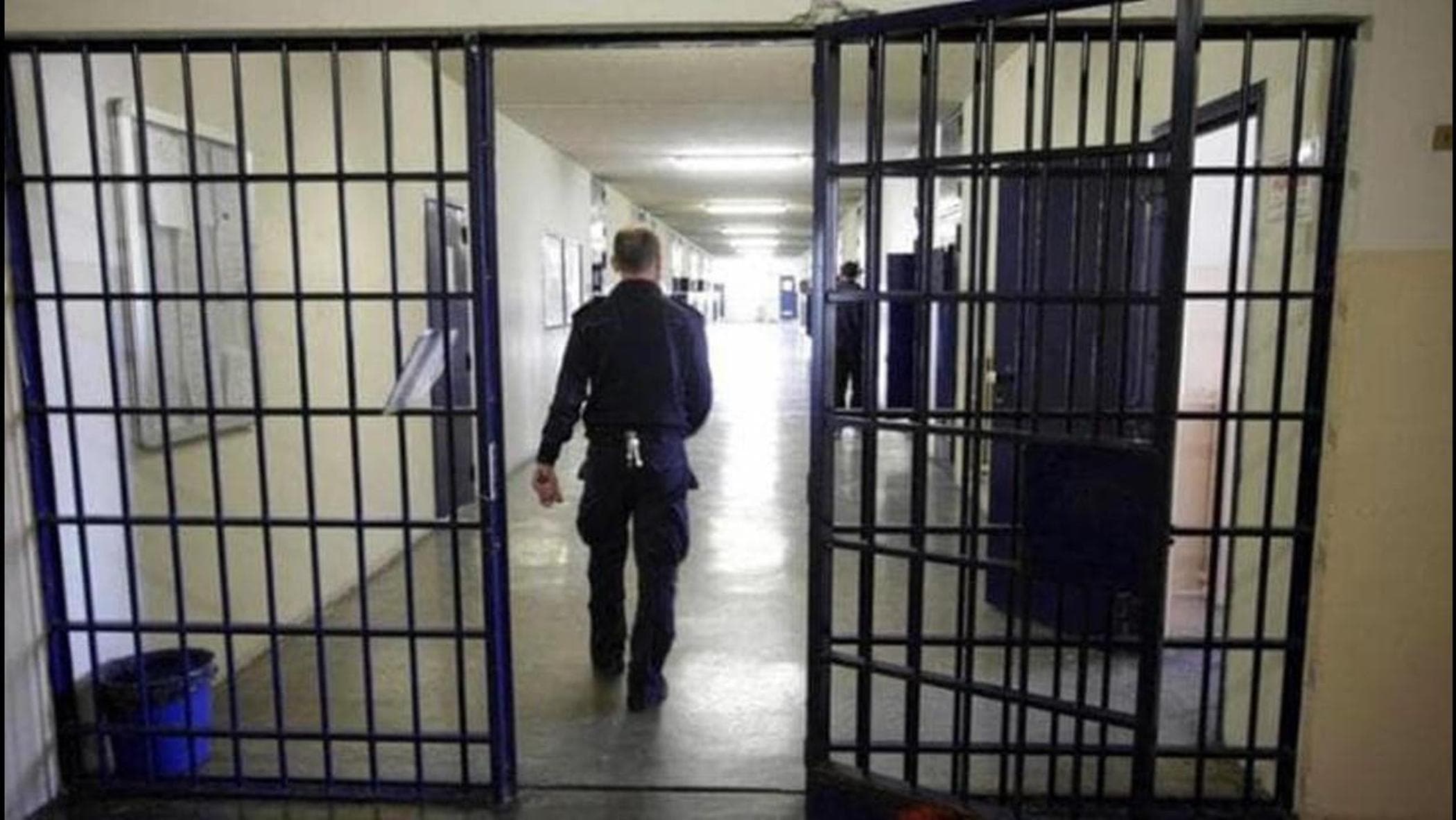 svuota carceri per i tossicodipendenti le comunit224 legge giusta ma servono i soldi per attuarla da Repubblica.it svuota carceri per i tossicodipendenti le comunit224 legge giusta ma servono i soldi per attuarla