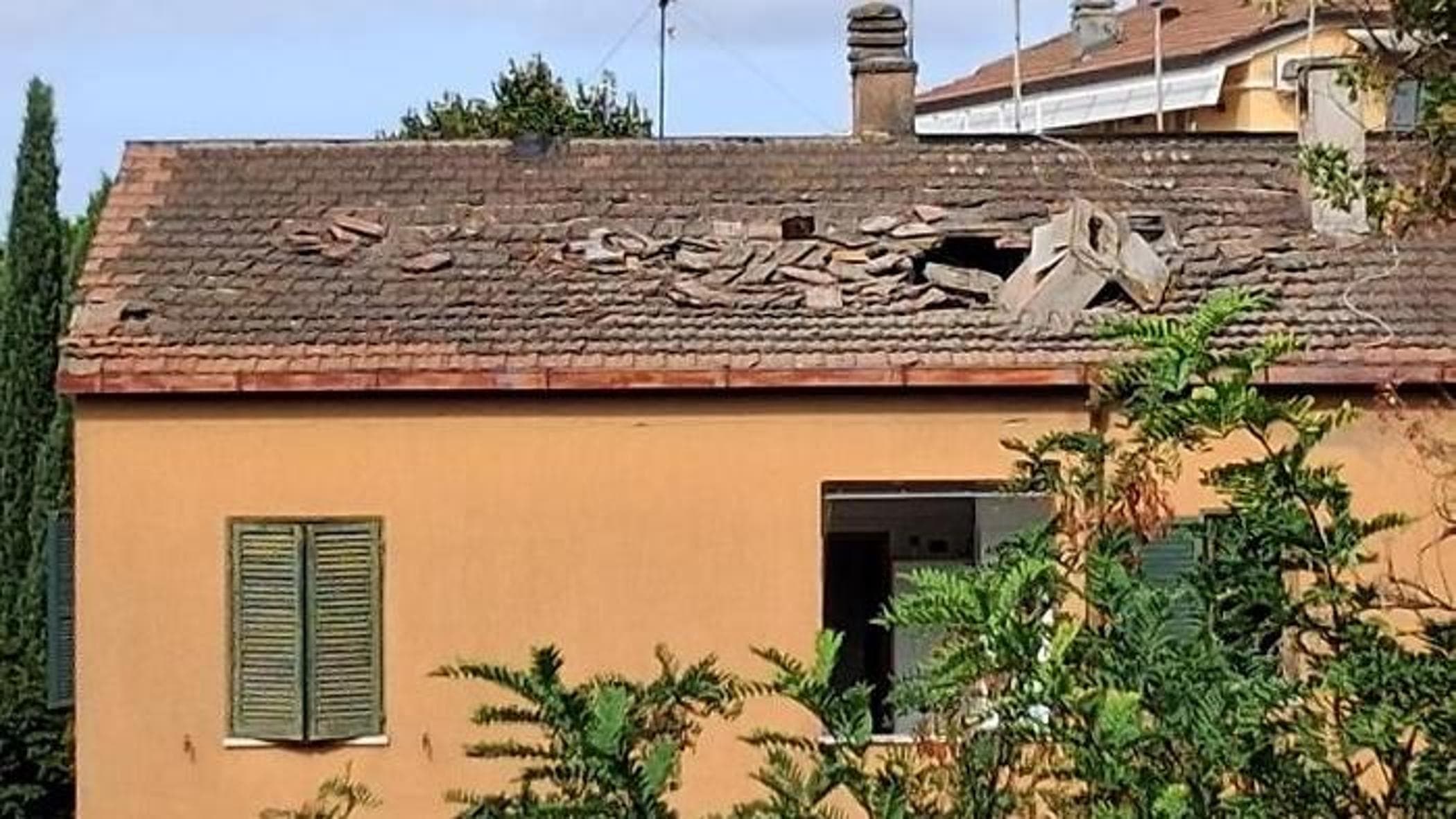 esplode una palazzina di due piani a perugia ci sono persone coinvolte da Repubblica.it esplode una palazzina di due piani a perugia ci sono persone coinvolte