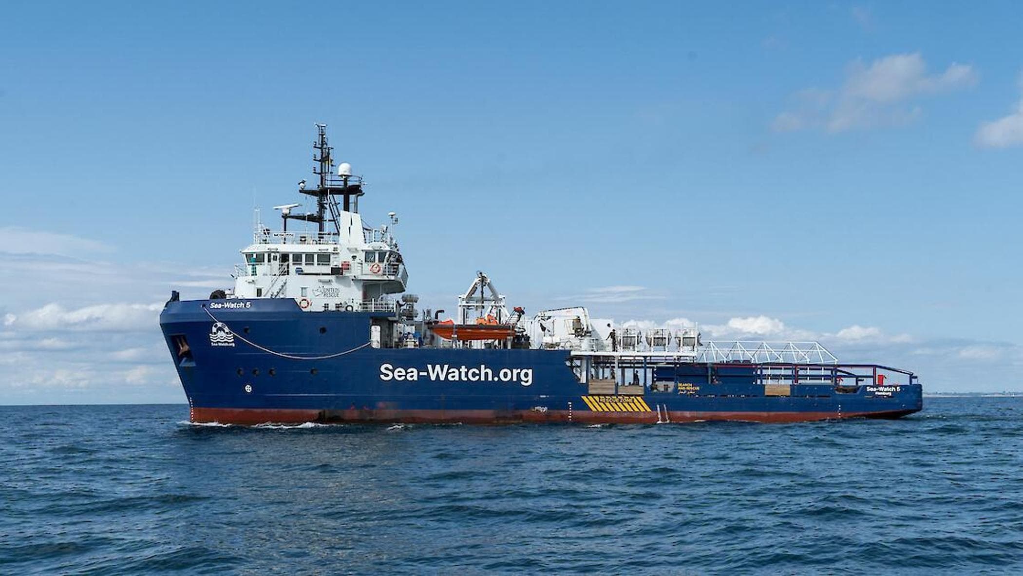 sea watch multata dal viminale noi non collaboriamo con i criminali lo fa il governo italiano da Repubblica.it sea watch multata dal viminale noi non collaboriamo con i criminali lo fa il governo italiano