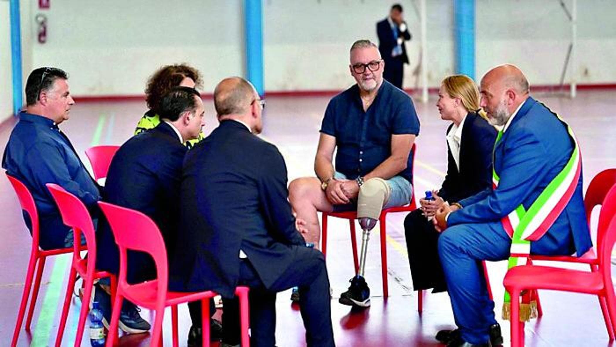 amatrice la contro messa dei cittadini ci espropriano del ricordo per la solita passerella da Repubblica.it amatrice la contro messa dei cittadini ci espropriano del ricordo per la solita passerella