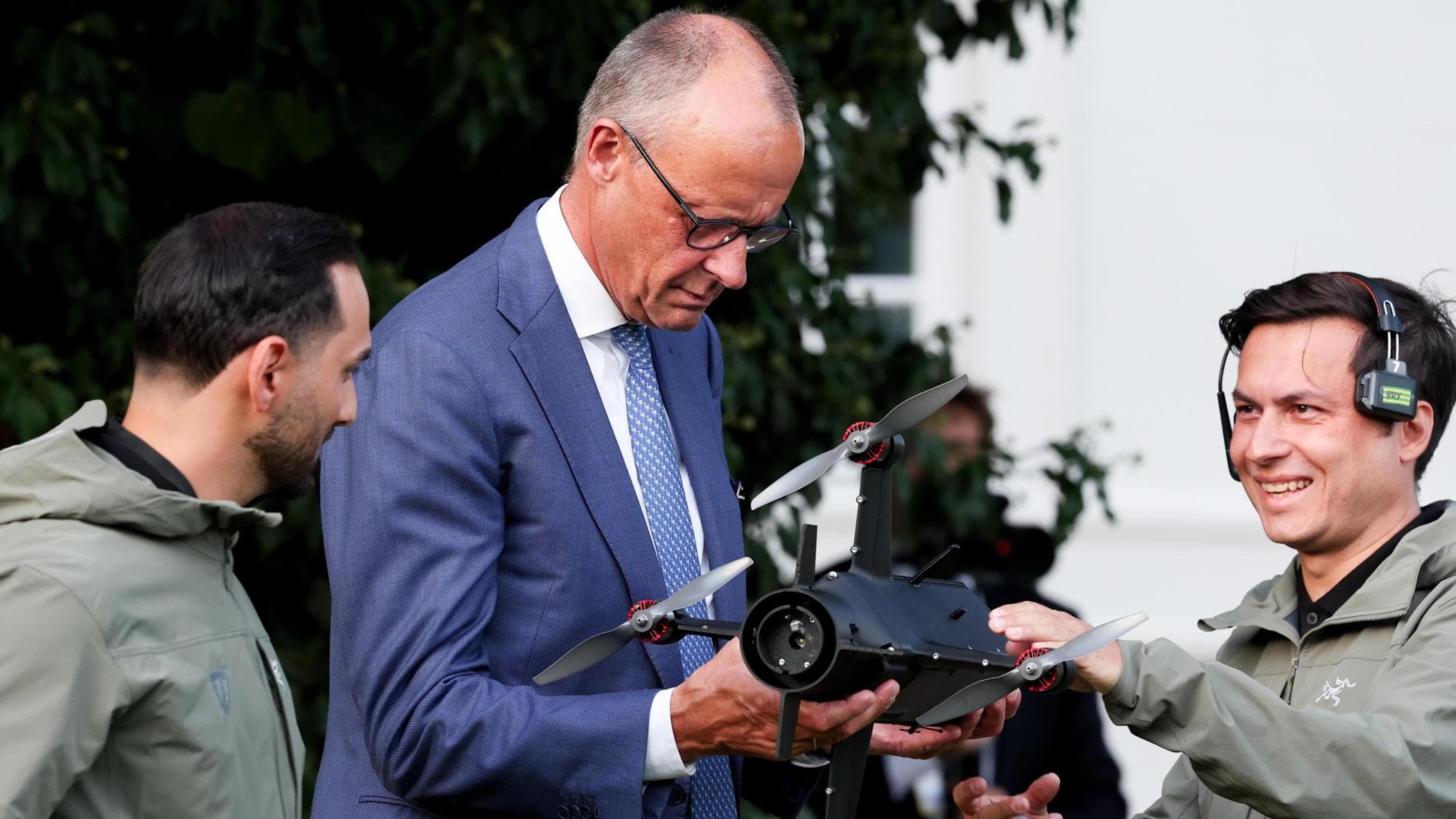 lipsia scoperto terzo drone esplosivo era un piano per uccidere all8217aeroporto da Repubblica.it lipsia scoperto terzo drone esplosivo era un piano per uccidere all8217aeroporto