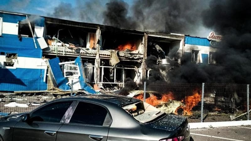 Anteprima: Il pacchetto per Kiev pronto da luglio, poi slittò il via libera. Meloni e i timori sul c…