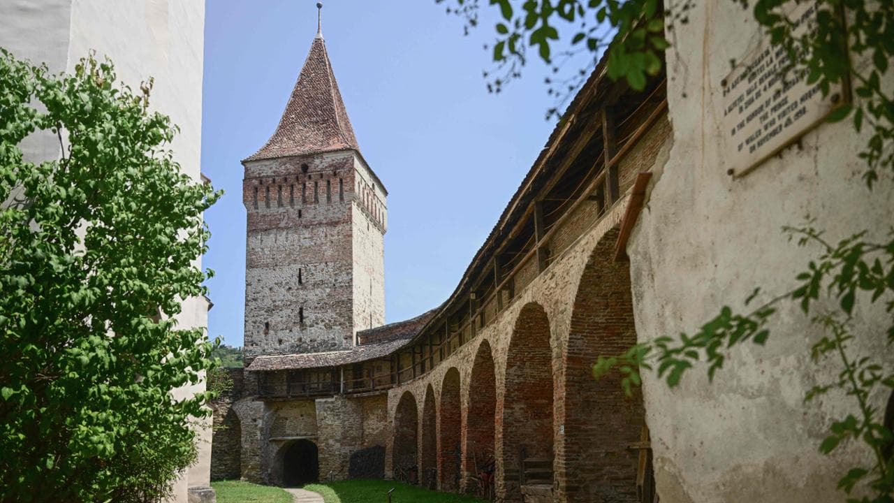 Transilvania, l’agonia delle 160 chiese fortificate sassoni: un unicum che rischia di scomparire