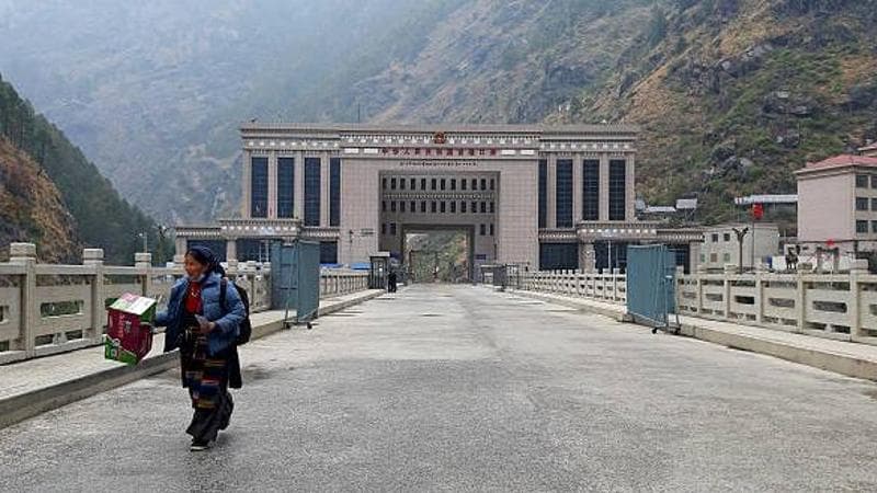 Anteprima: Alluvione in Nepal, il disastro travolge la Via della Seta cinese sull’Himalaya
