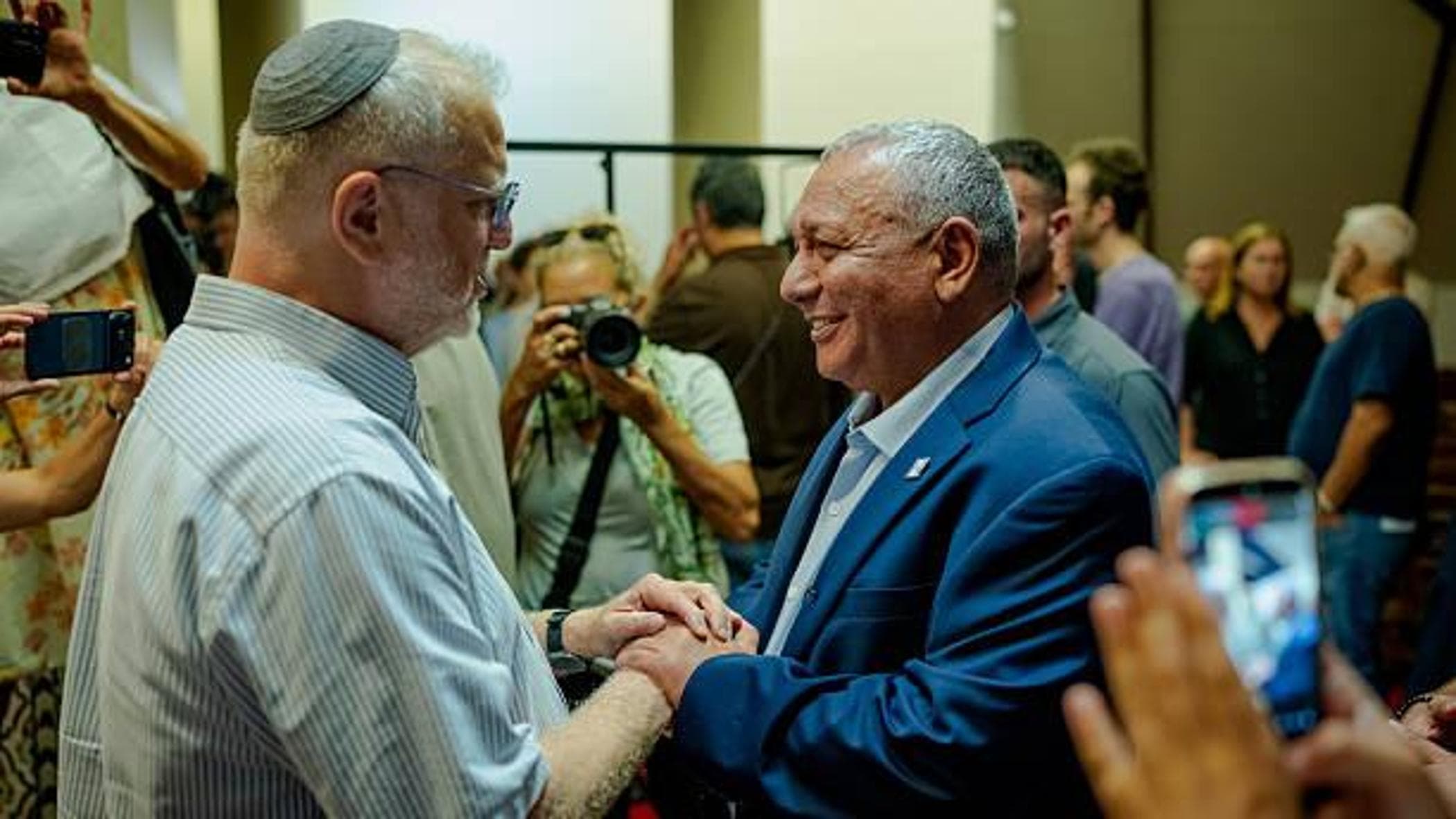 eisenkot l8217anti netanyahu favorito nei sondaggi la soluzione dei due stati 232 un grave errore da Repubblica.it eisenkot l8217anti netanyahu favorito nei sondaggi la soluzione dei due stati 232 un grave errore