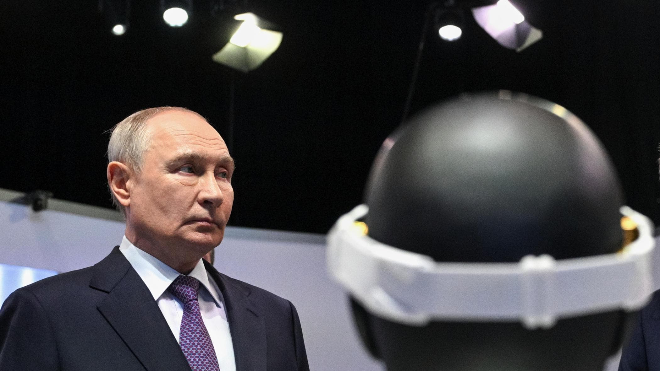 I timori dell’intelligence: “Putin pensa che gli Usa siano diventati deboli”