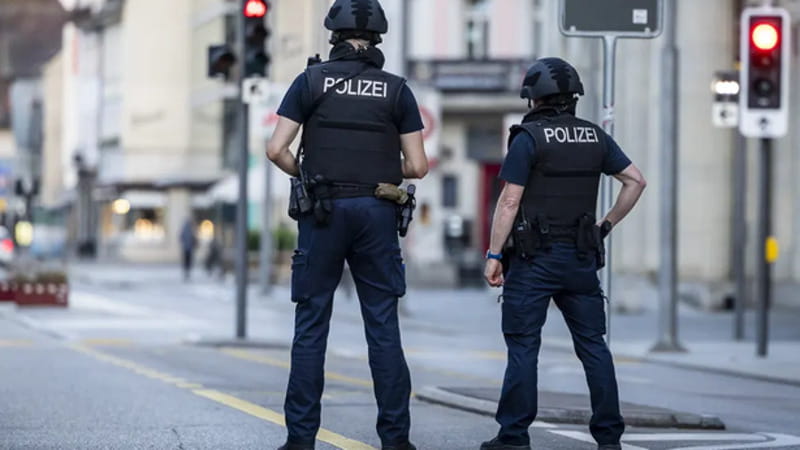 Anteprima: Svizzera, spari a un rave party vicino a Zurigo: morta un’italiana. Non si esclude un att…