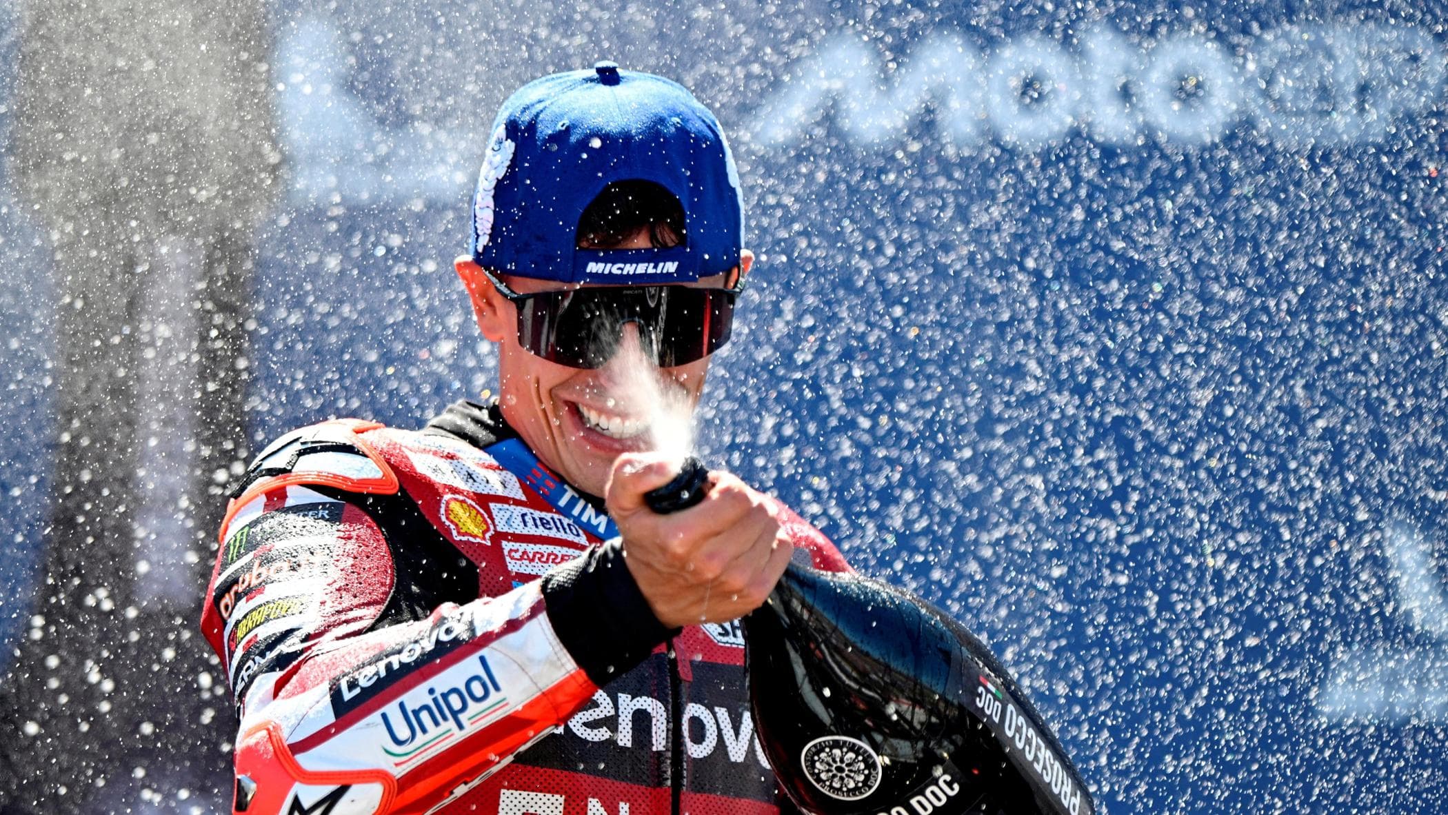 la tripletta di marc marquez vince anche ad aragona e misano diventa decisiva da Repubblica.it la tripletta di marc marquez vince anche ad aragona e misano diventa decisiva