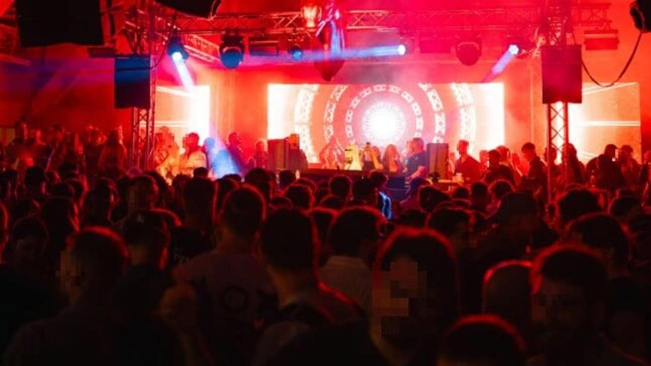 sparatoria in svizzera cos8217232 l8217aarauer rave party storico festival nel verde da Repubblica.it sparatoria in svizzera cos8217232 l8217aarauer rave party storico festival nel verde