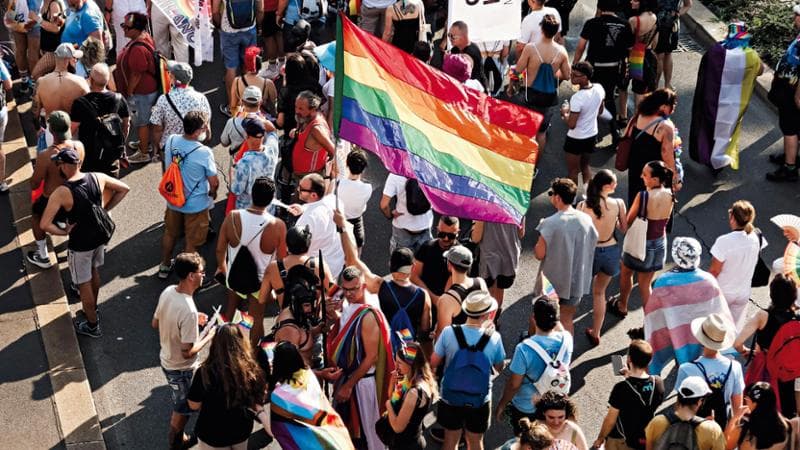 Un momento del Pride di Milano che nel 2026 ha celebratoil 25esimo anniversario con 300 mila persone in piazza (Photo by Alessandro Bremec/NurPhoto via Getty Images)