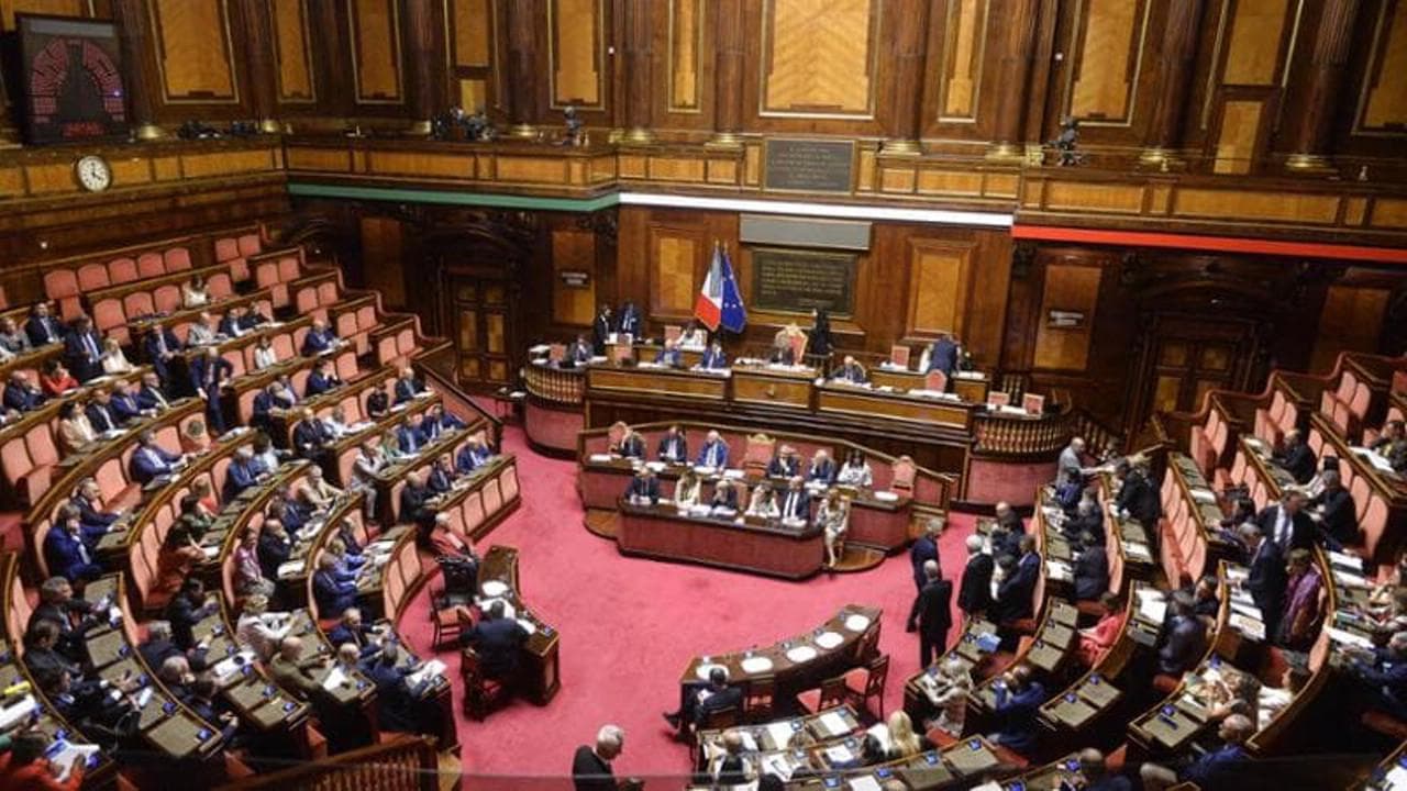 ballottaggio pronta la norma del centrodestra se due coalizioni sopra 40 scatta il secondo turno da Repubblica.it ballottaggio pronta la norma del centrodestra se due coalizioni sopra 40 scatta il secondo turno