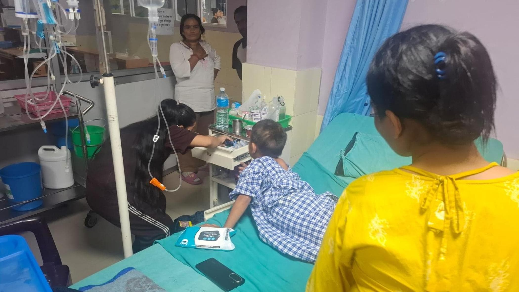 Nepal, i bimbi orfani dell’onda: “Scappavo con mamma ma lei poi è scivolata”