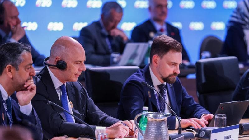 Anteprima: Usa, il ministro russo al G20. Gli europei protestano, escluso dalla foto di gruppo