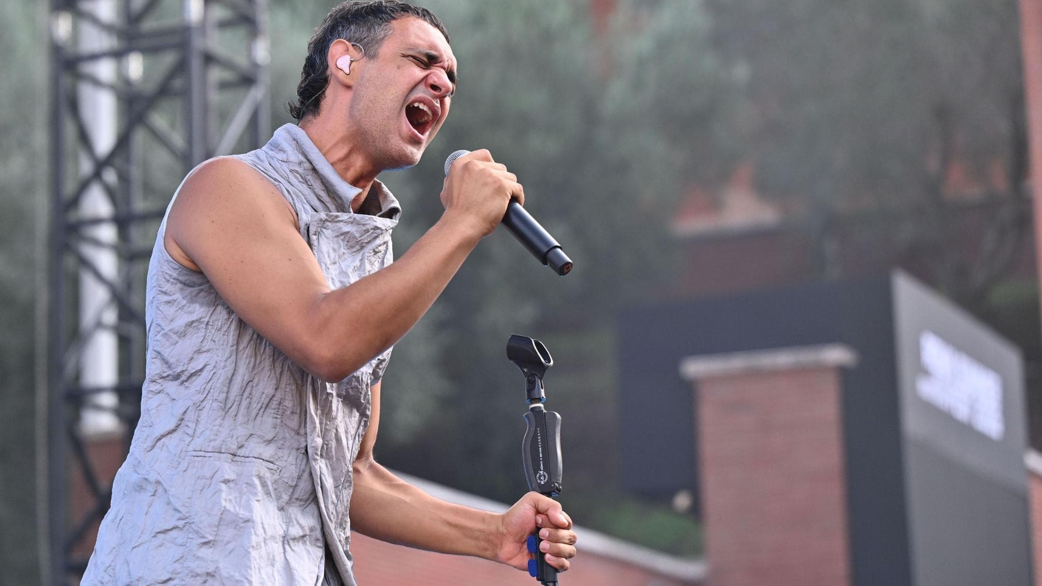 Da Antonacci a Cosmo, l’alba conquista i concerti dell’estate