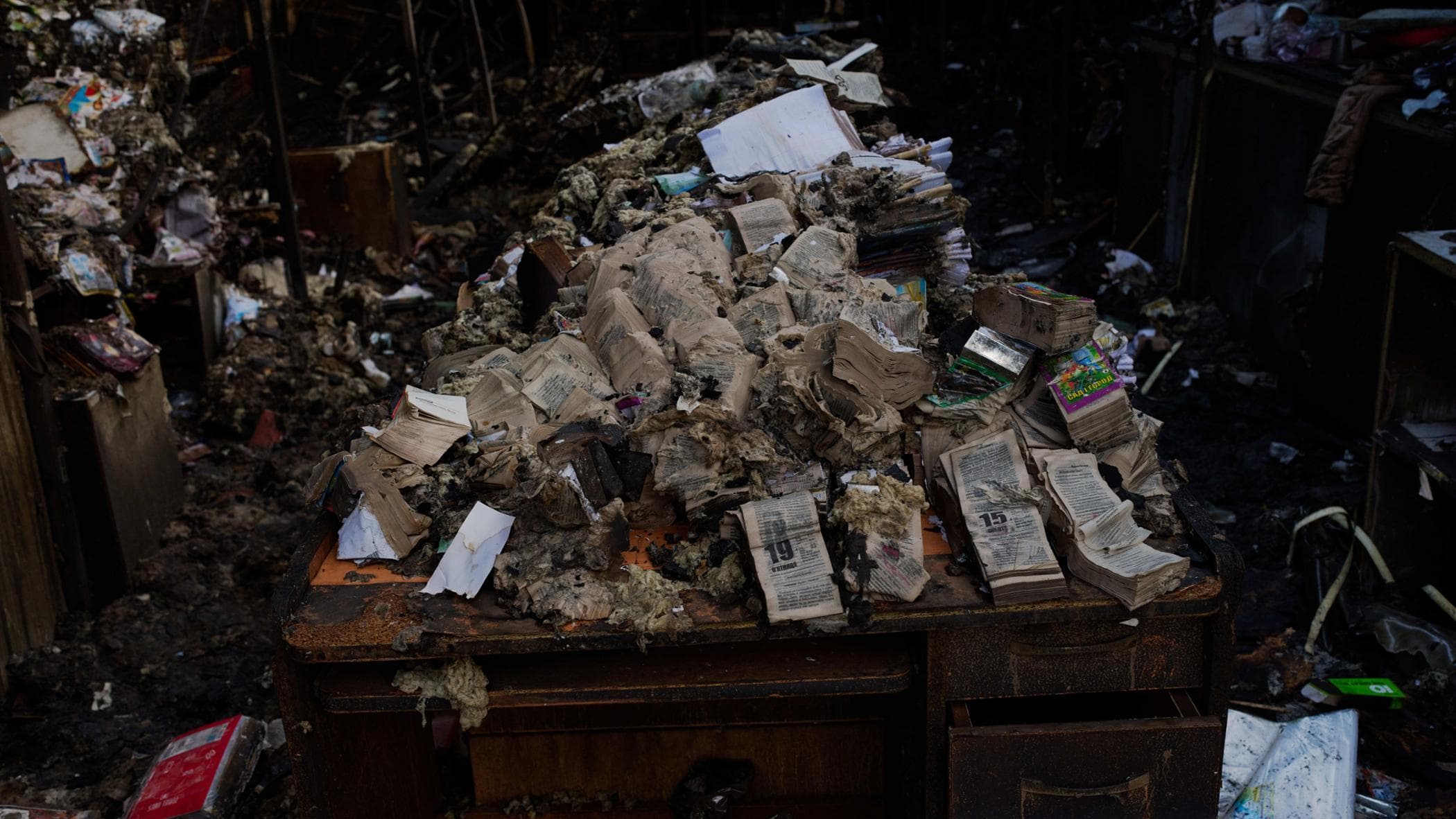 In Ucraina il primo giorno di scuola è senza libri: 12 milioni di volumi distrutti da Putin